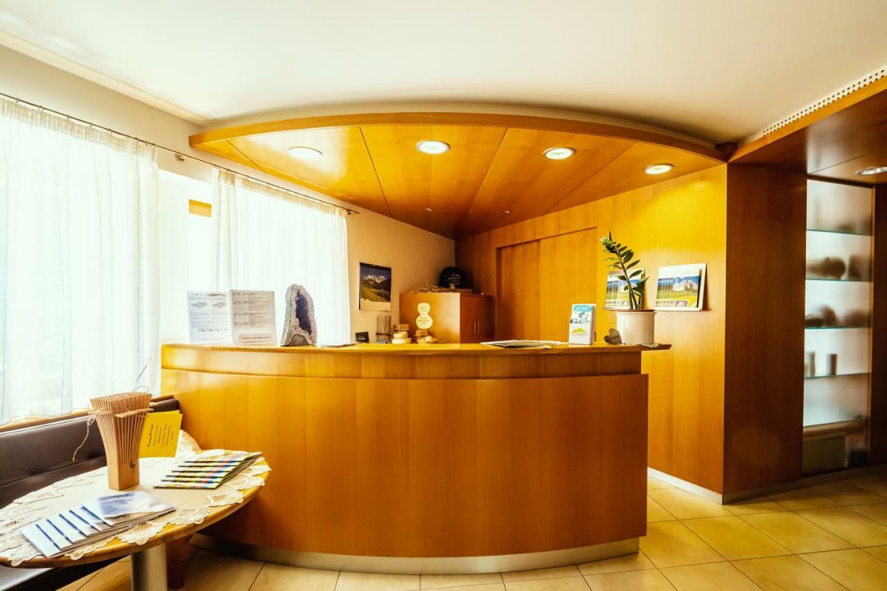 Gasthof Teiser Stern Funes  Dış mekan fotoğraf