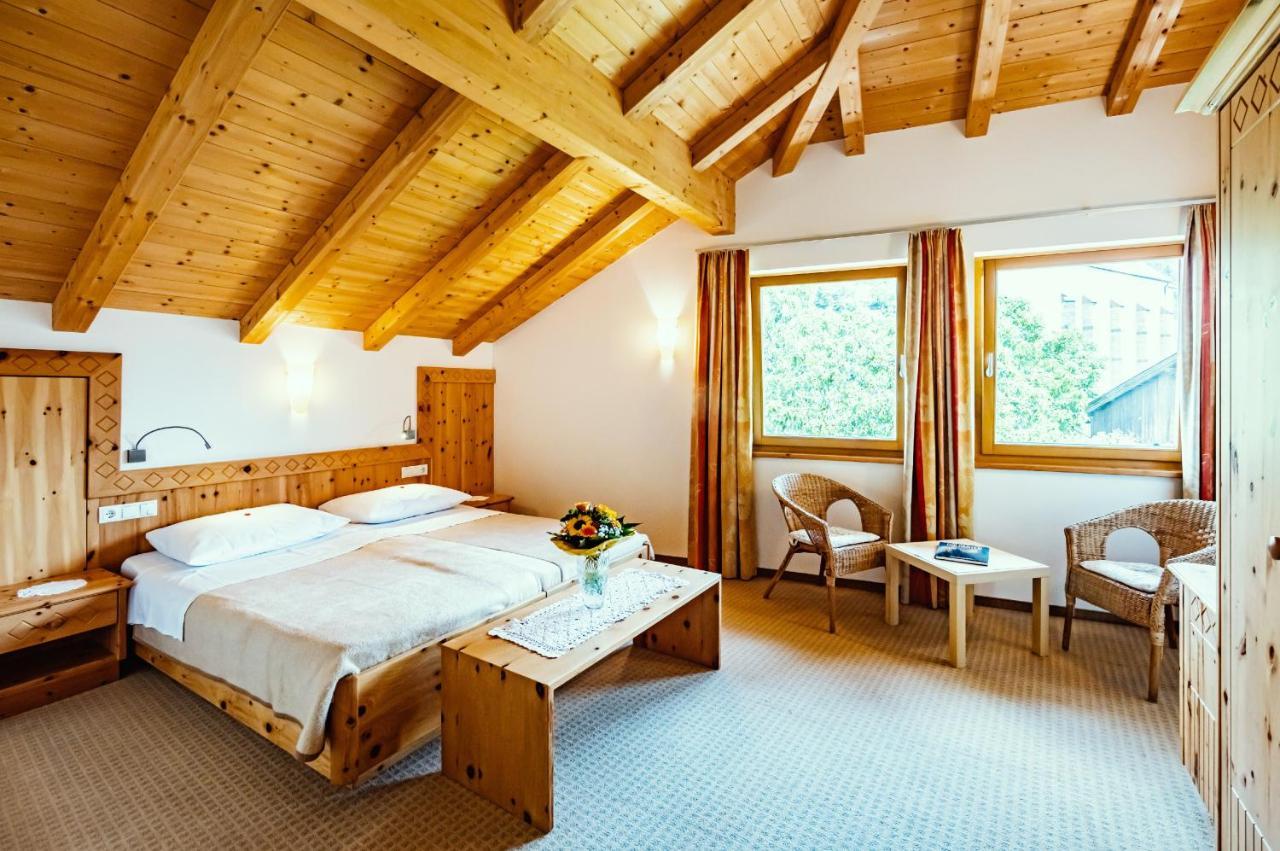 Gasthof Teiser Stern Funes  Dış mekan fotoğraf